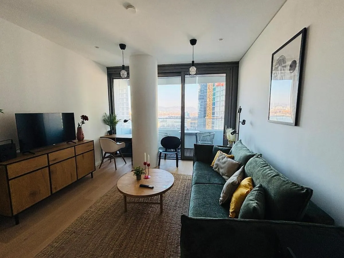 Modern Apartment Overlooking The Skyline & Danube contacts